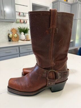 Frye Vintage Style Brown Leather Harness 12R Heeled Boots, Size 7